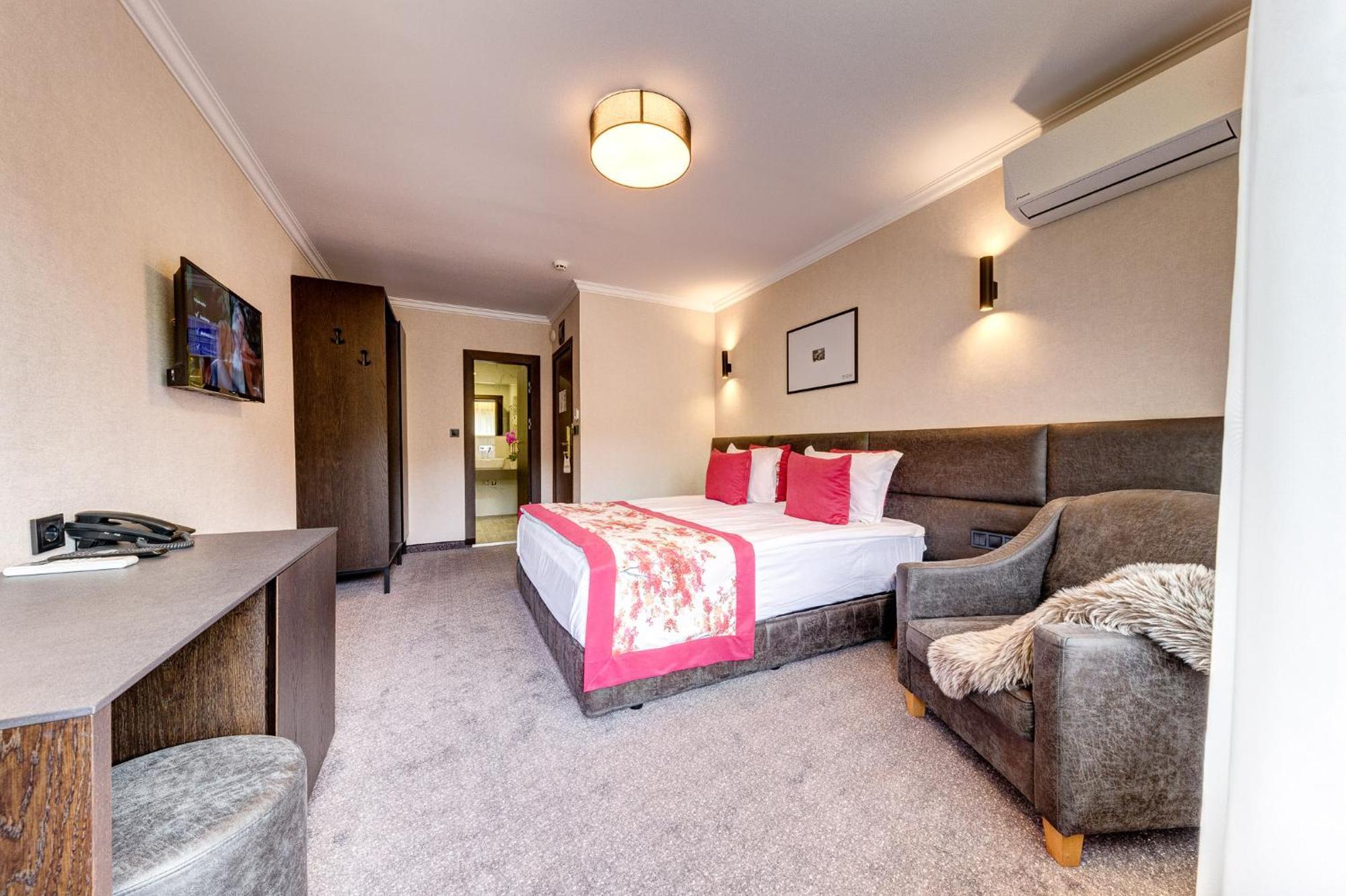 Spa Hotel Kiparis Smolan Zewnętrze zdjęcie