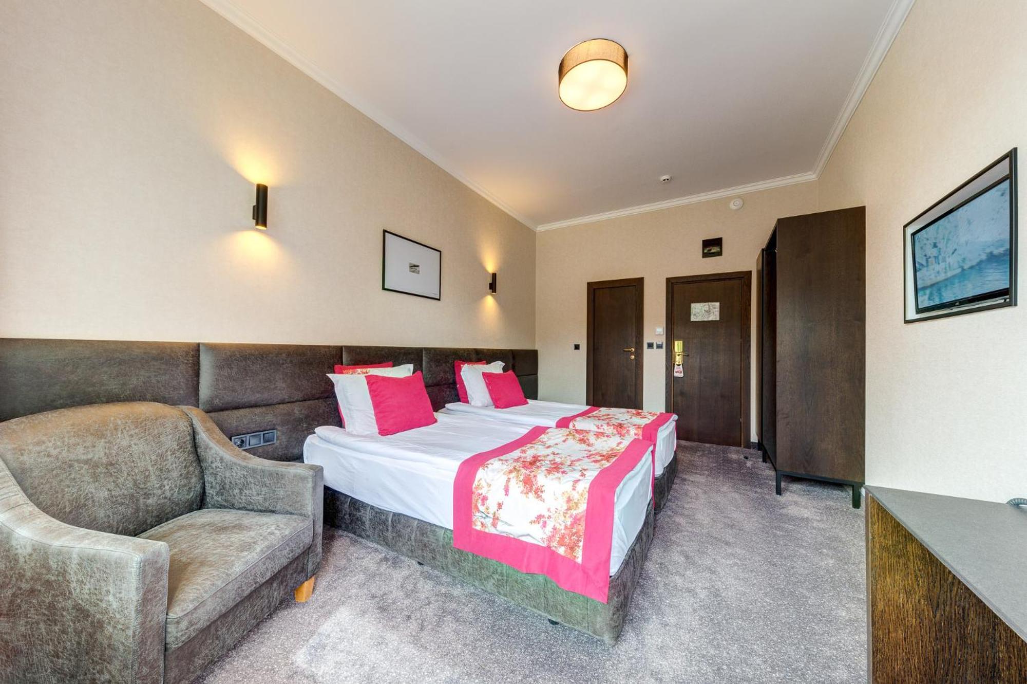 Spa Hotel Kiparis Smolan Zewnętrze zdjęcie