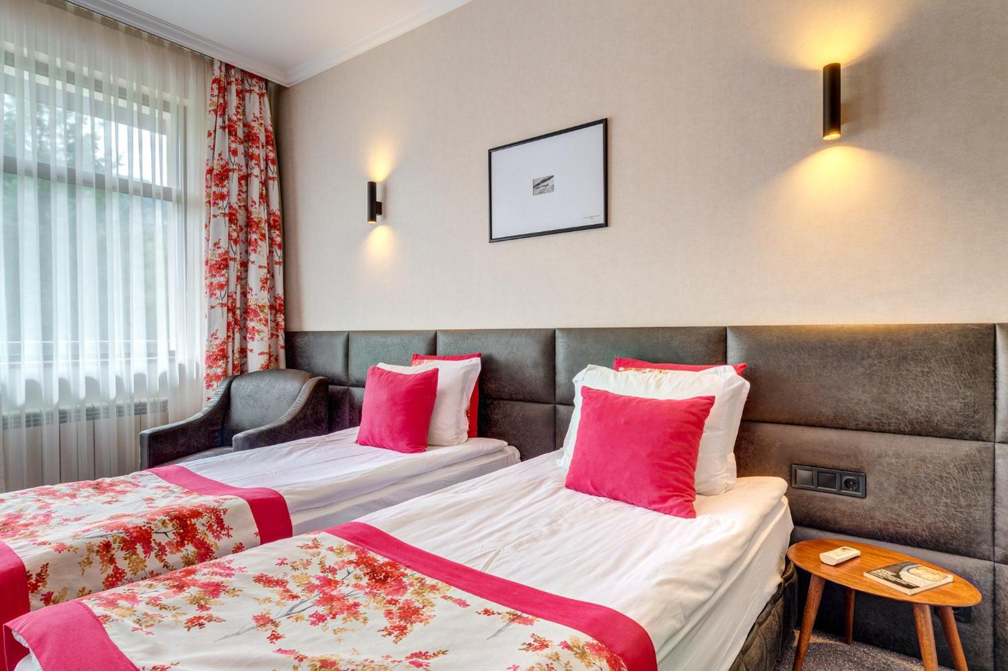 Spa Hotel Kiparis Smolan Zewnętrze zdjęcie