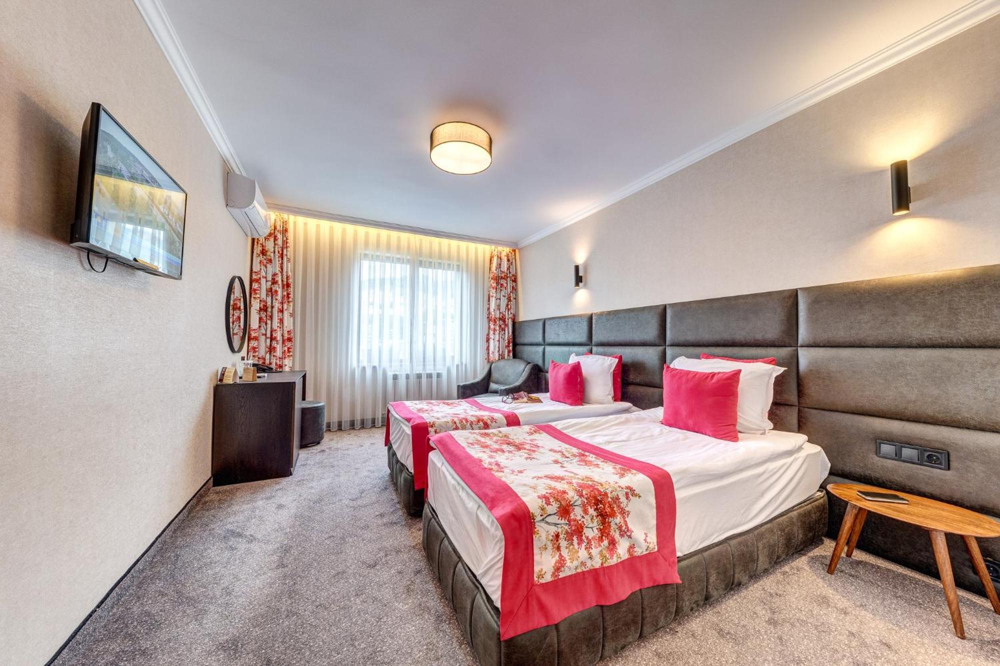 Spa Hotel Kiparis Smolan Zewnętrze zdjęcie